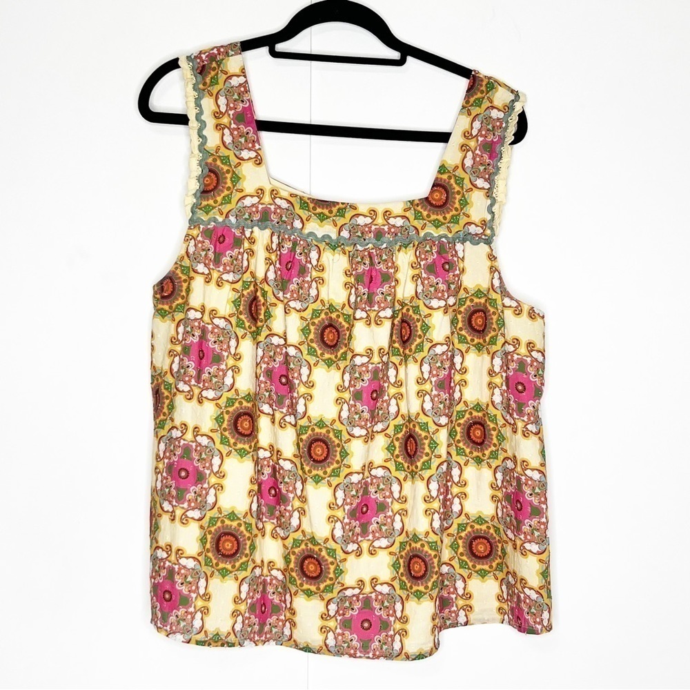 Letmebe Sleeveless‎ Top